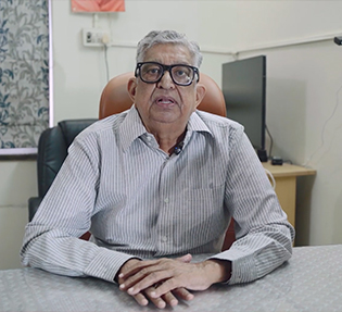 Mahan Rushi Mahant Swami Maharaj - Sanatan Dharma 